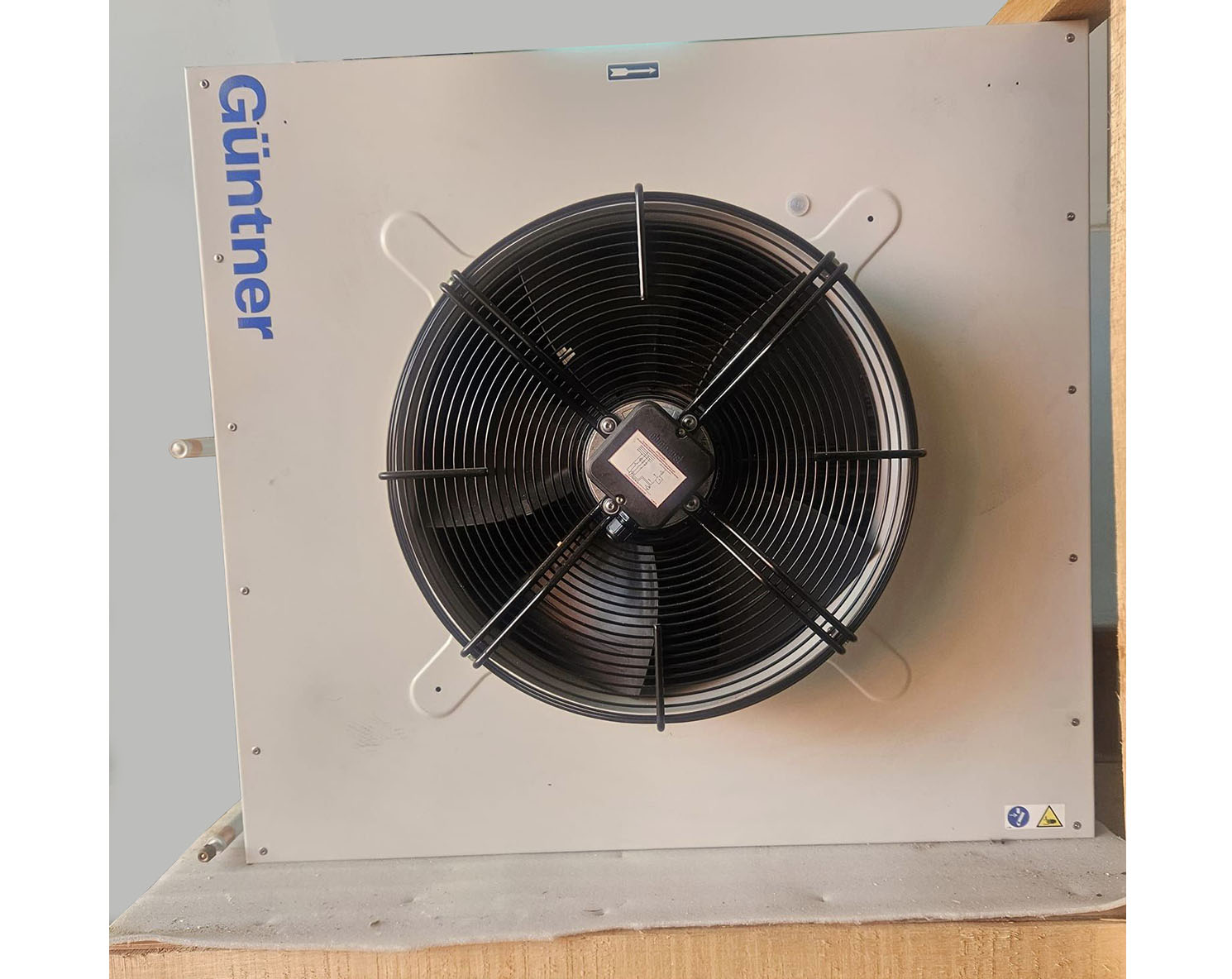 Dàn Ngưng Giải Nhiệt Gió Guentner – Indonesia - TechCool - Chuyên nhập ...